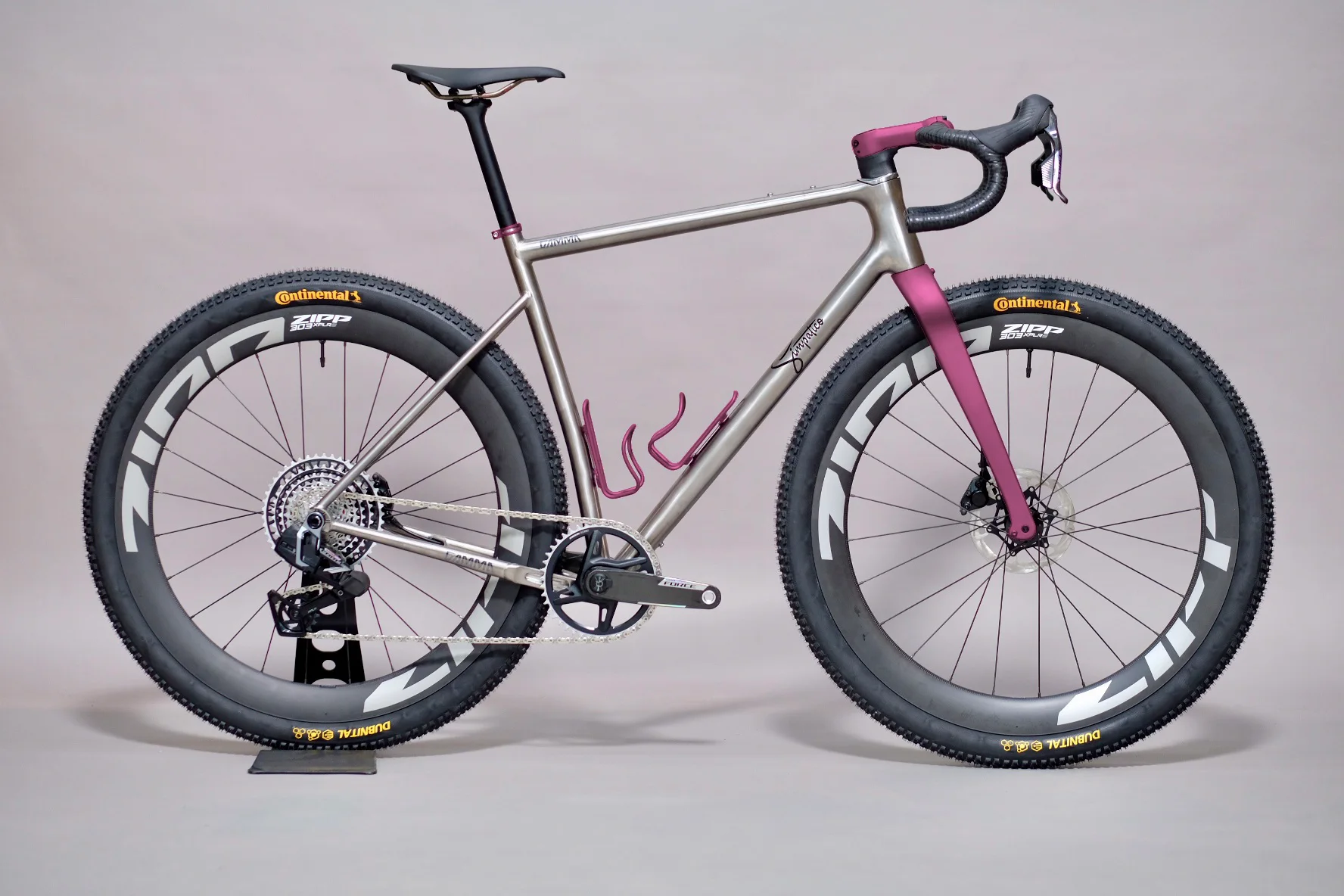 Gamma Race - Titanium Frame